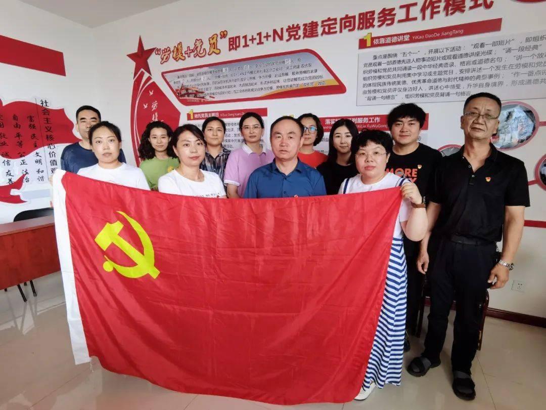 探索答案-陈东第一次首次带上了混合现实眼镜采集样品修改病句?问答社区